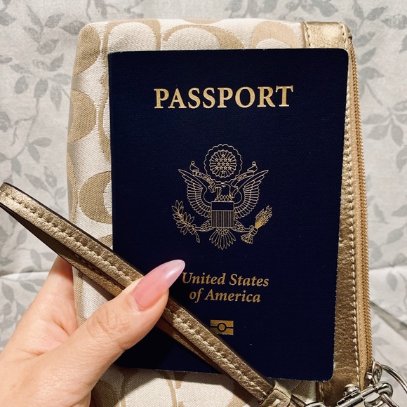 Gold Coach Wristlet - Picture 4 of 4